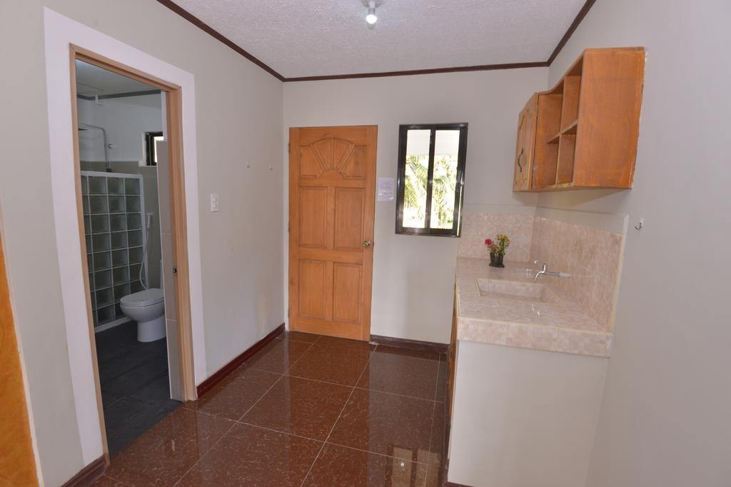 Lanas Beach Resort Romblon Island ห้อง รูปภาพ