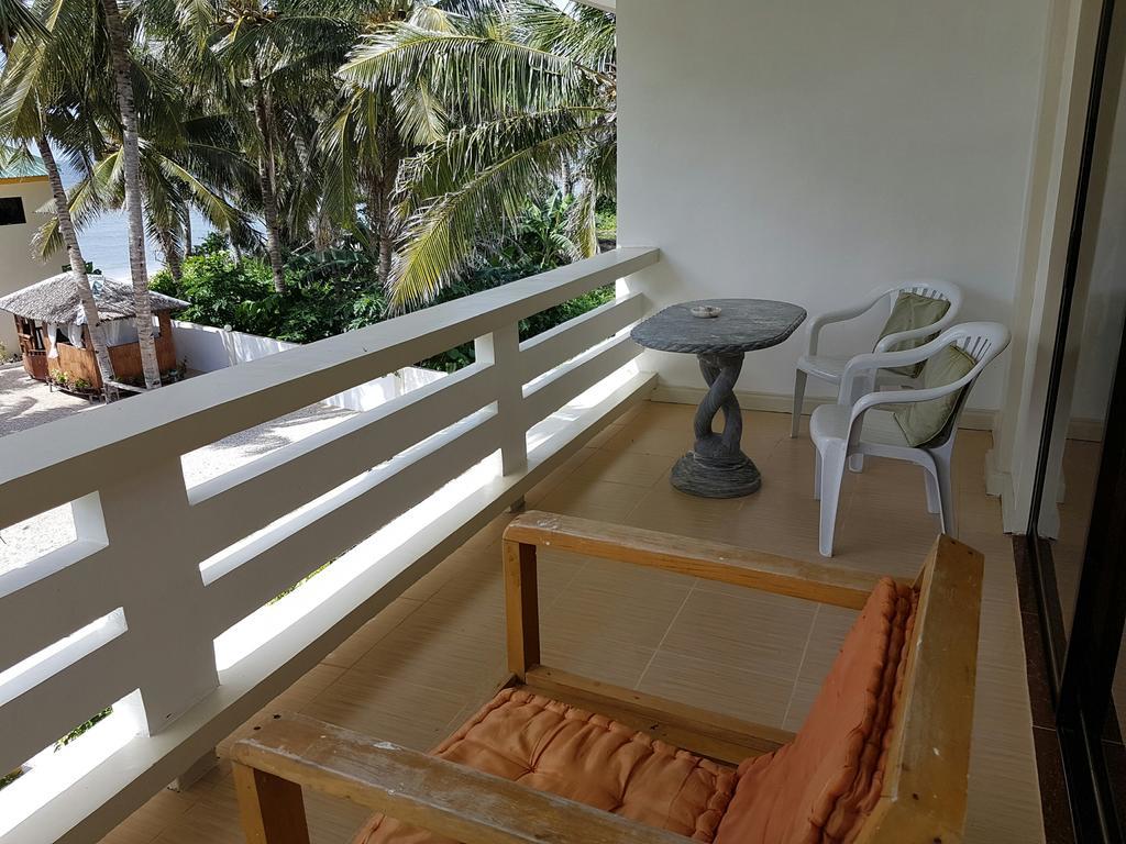 Lanas Beach Resort Romblon Island ภายนอก รูปภาพ