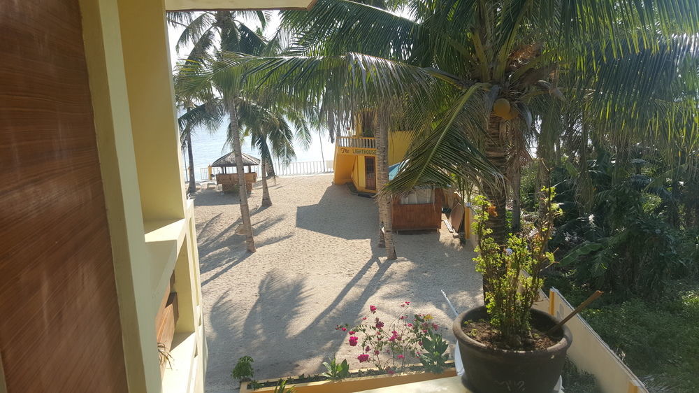 Lanas Beach Resort Romblon Island ภายนอก รูปภาพ